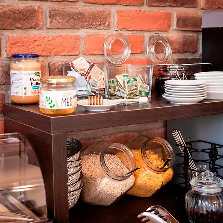 Marina & Parking Free 4*