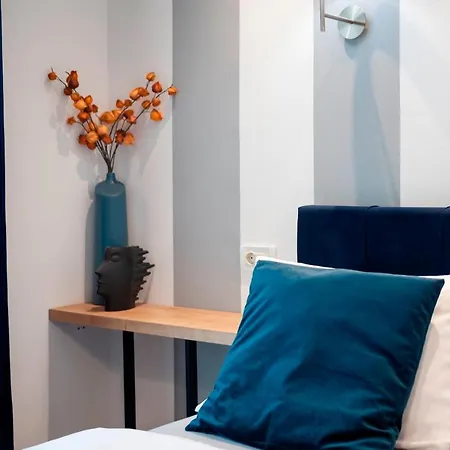 Alojamento de Acomodação e Pequeno-almoço Marina & Parking Free Rovinj