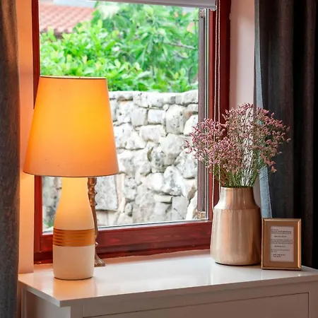 Marina & Parking Free 4*