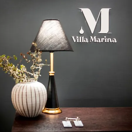 Marina & Parking Free