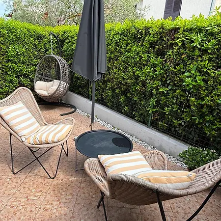 Marina & Parking Free