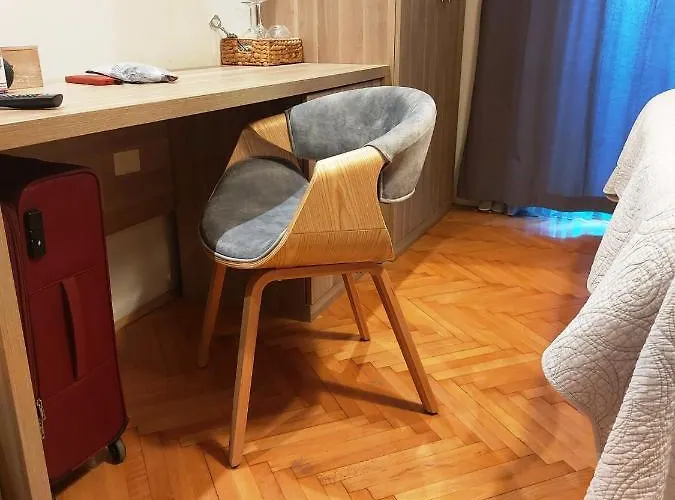 Marina & Parking Free Panzió 4*