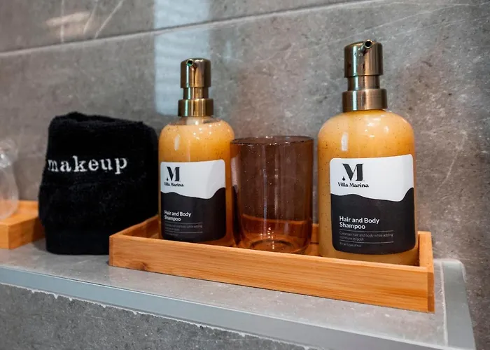 Marina & Parking Free Panzió