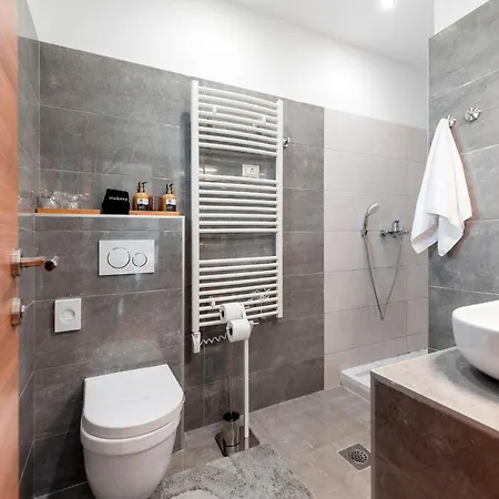 Bed & Breakfast Marina & Parking Free