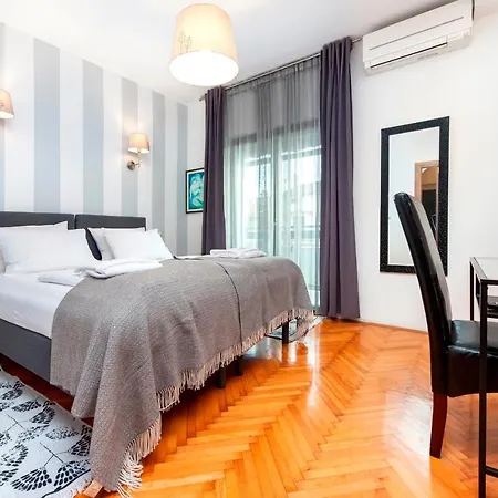 Bed & Breakfast Marina & Parking Free